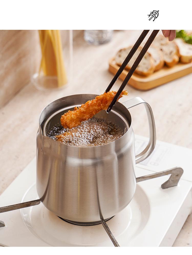 Stainless Steel Oil Filter Pot with Fine Mesh – Smart Grease Container for Kitchen